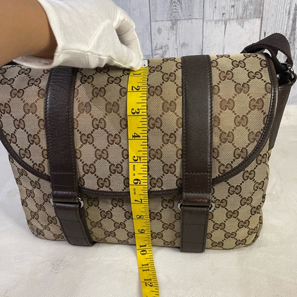GUCCI canvass messenger bag - Picture 9 of 16